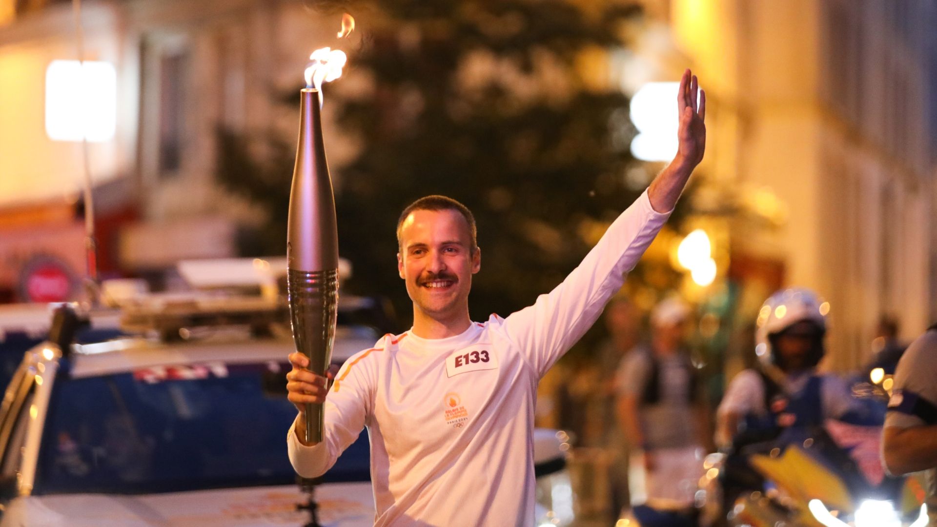 Mo Bro Jérôme porte la flamme olympique pour la santé masculine